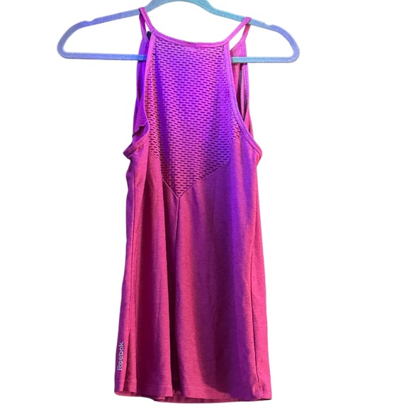 Reebok Women's Activewear Workout Tank Top - Sleeveless Mesh Top - Size Medium - Picture 2 of 4